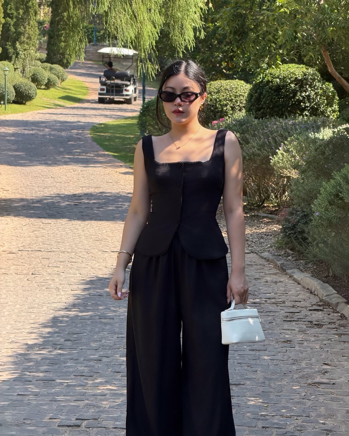Black beauty pant vest set